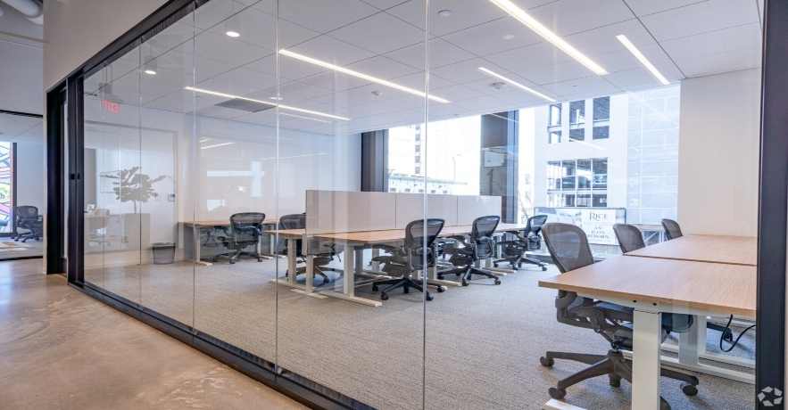845-Texas-Ave-Houston-TX-Office-26-LargeHighDefinitionwebsiteedit4